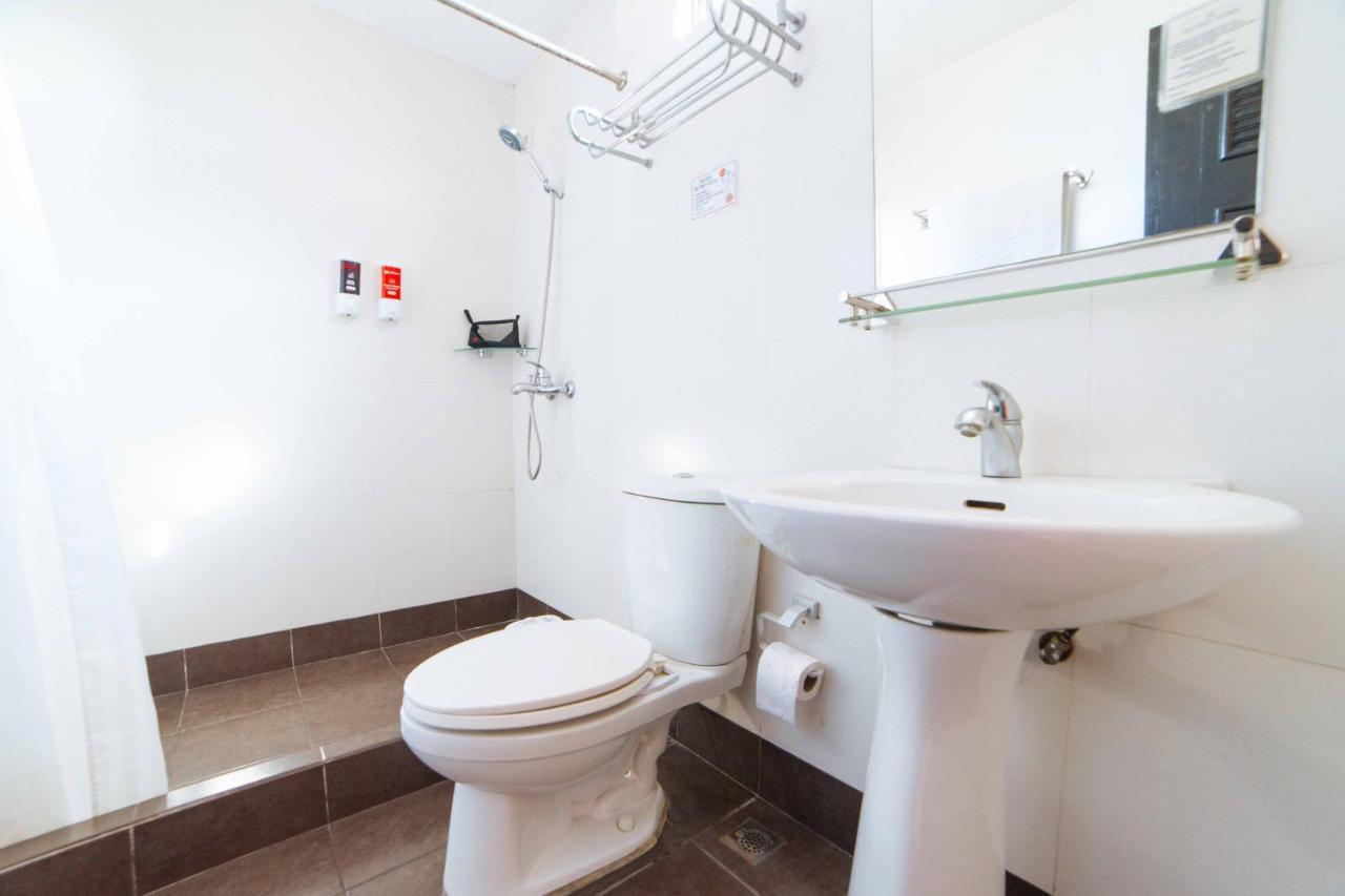 Reddoorz Plus Near Naia Expressway Pasay Zewnętrze zdjęcie